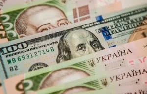 Курс доллара и евро относительно национальной валюты на 30 мая