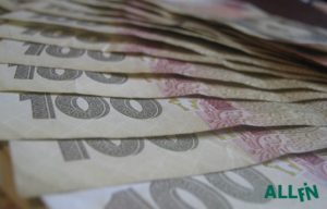 минимальная зарплата